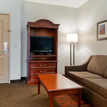 Best Western Executive Inn & Suites Wyoming Exterior photo