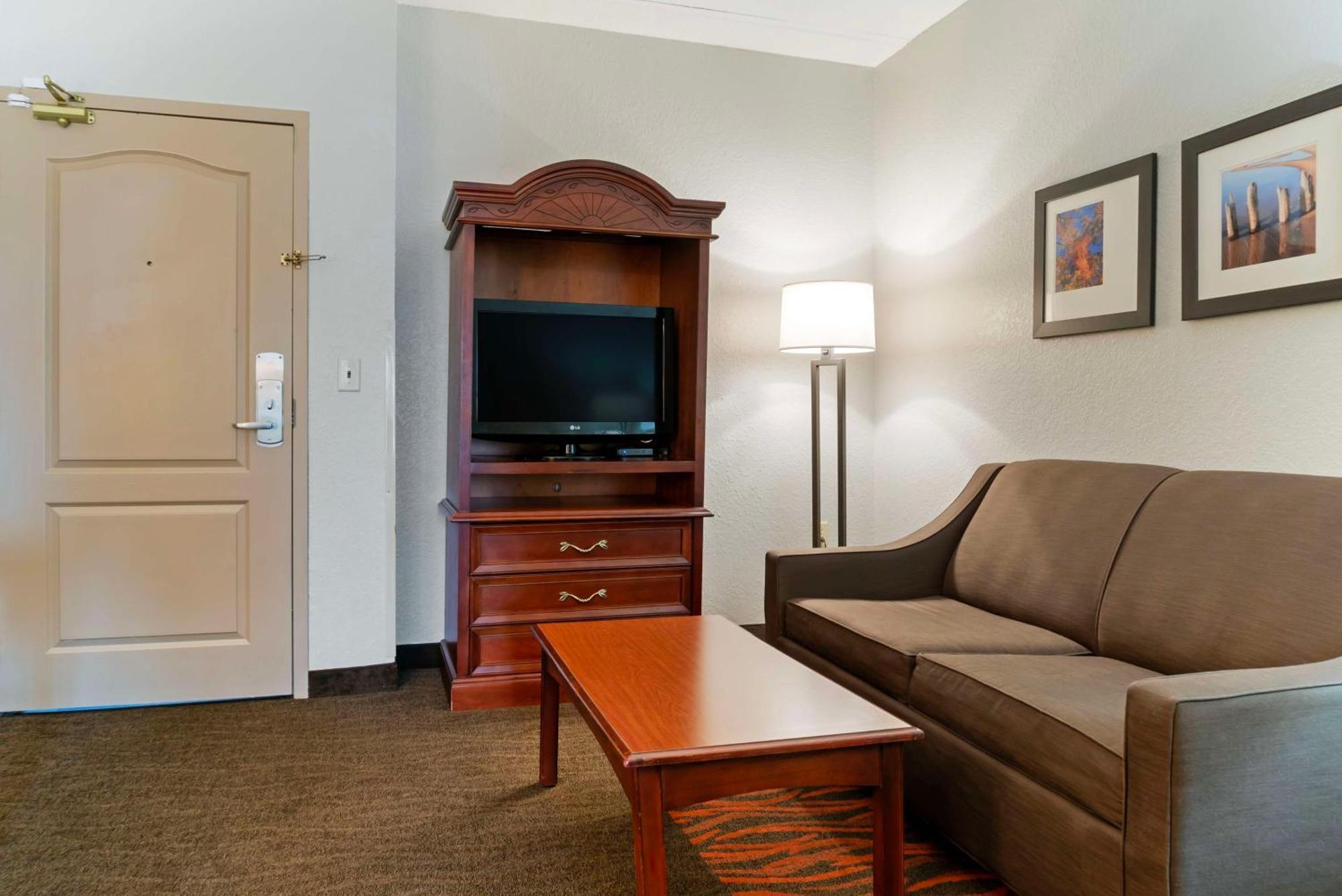 Best Western Executive Inn & Suites Wyoming Exterior photo