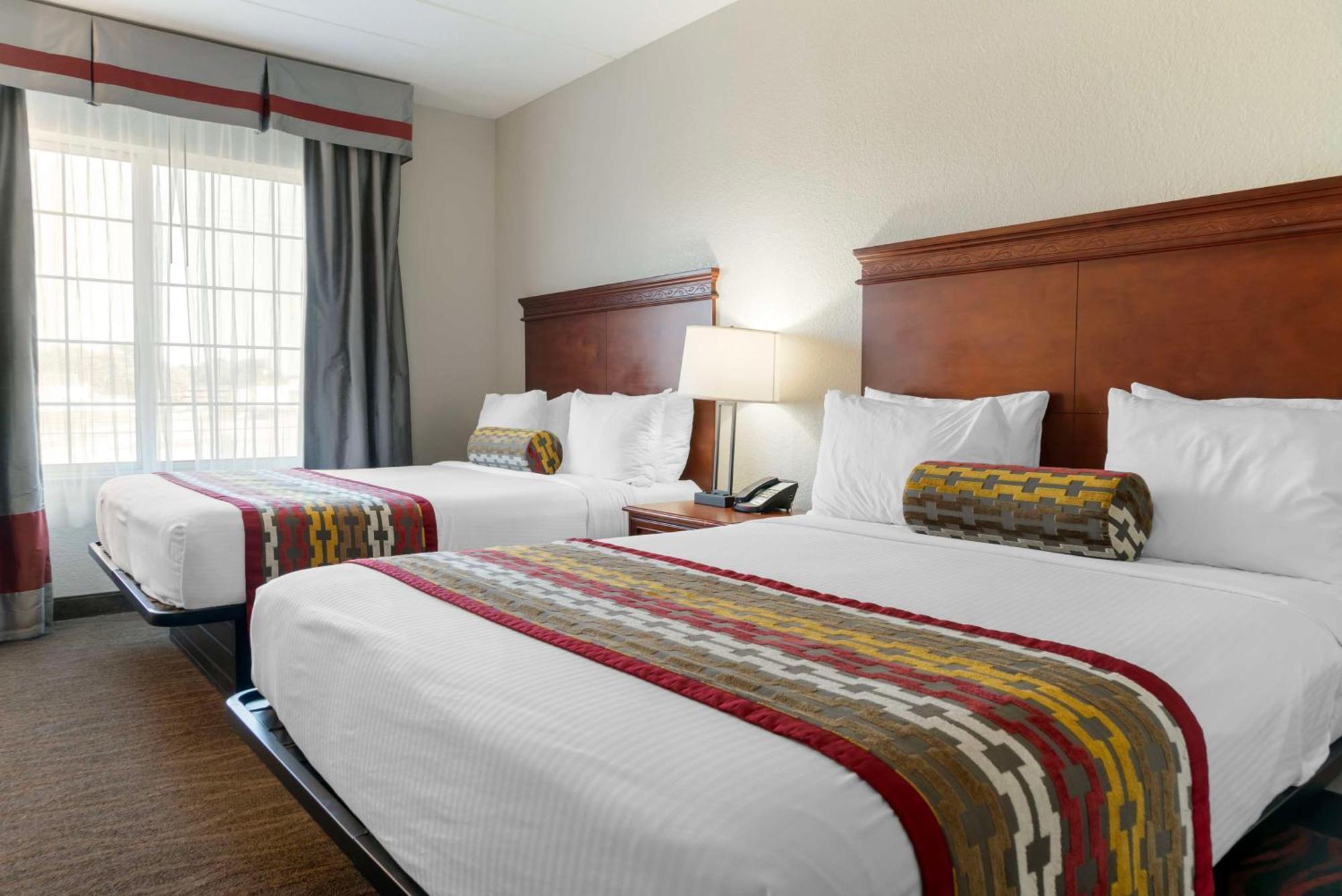Best Western Executive Inn & Suites Wyoming Exterior photo