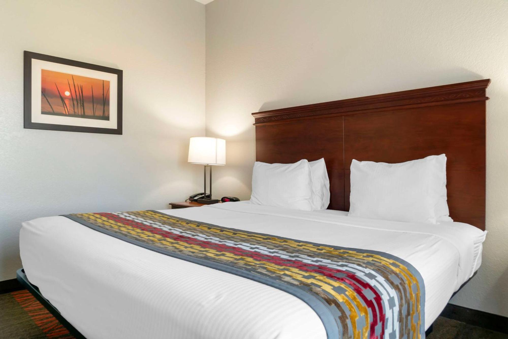 Best Western Executive Inn & Suites Wyoming Exterior photo