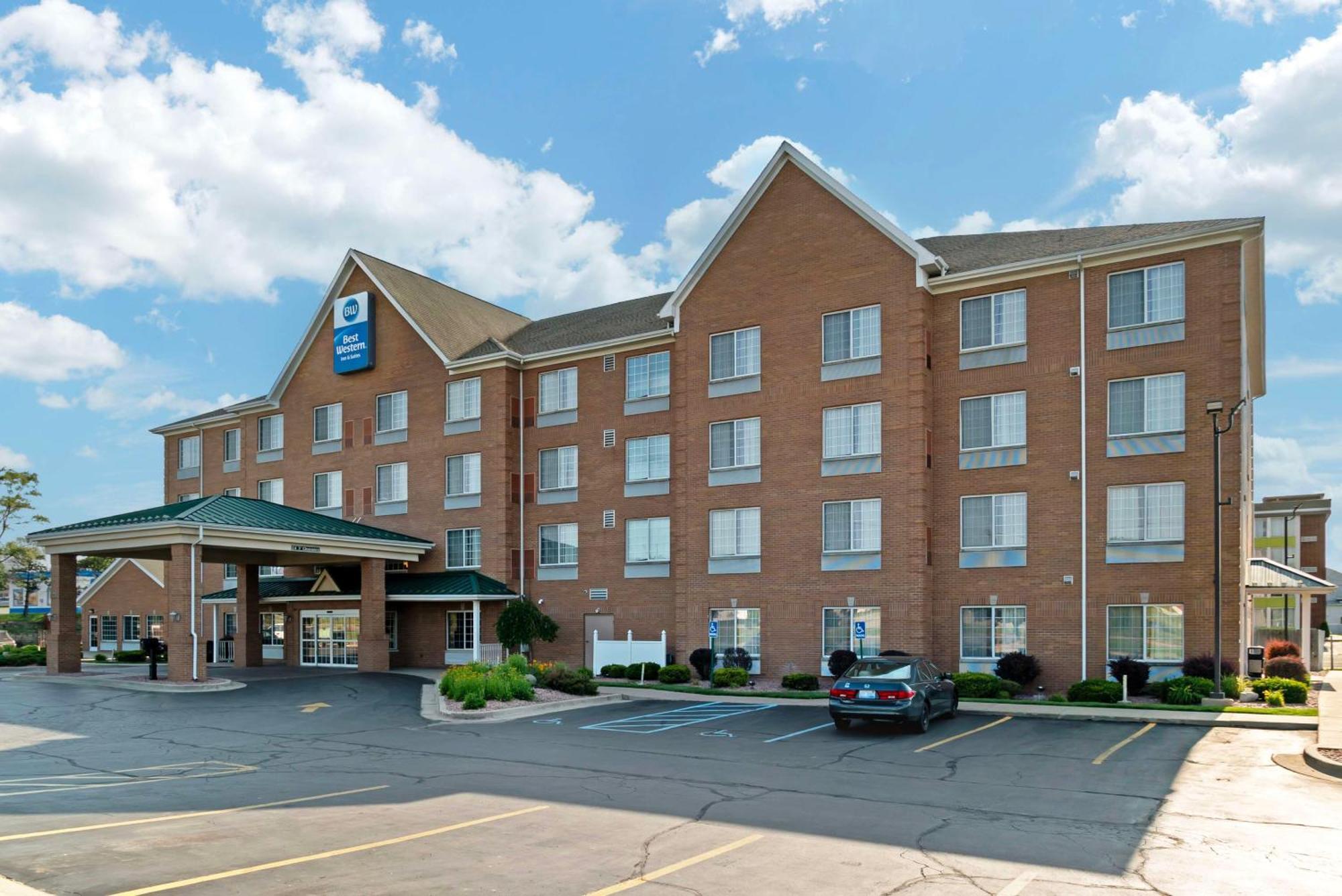 Best Western Executive Inn & Suites Wyoming Exterior photo